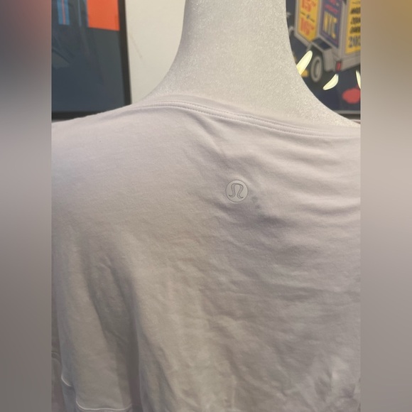 Lululemon Long Sleeve Basic Shirt White Size 2 - Picture 3 of 5